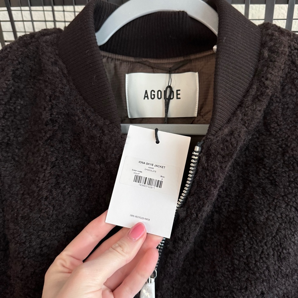 Agolde Iona skye jacket in chocolate - Picture 8 of 8
